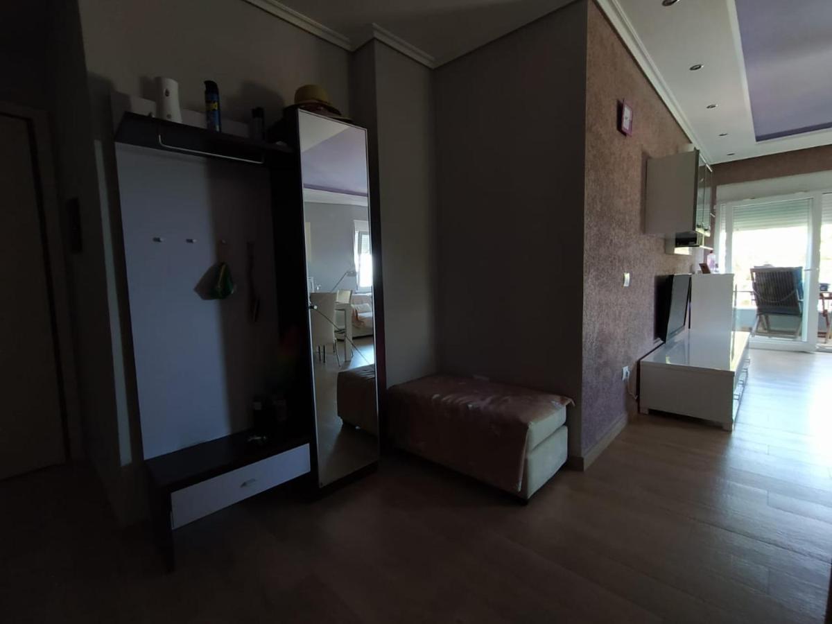 Mia'S Sea View Apartment Golem  Exterior photo